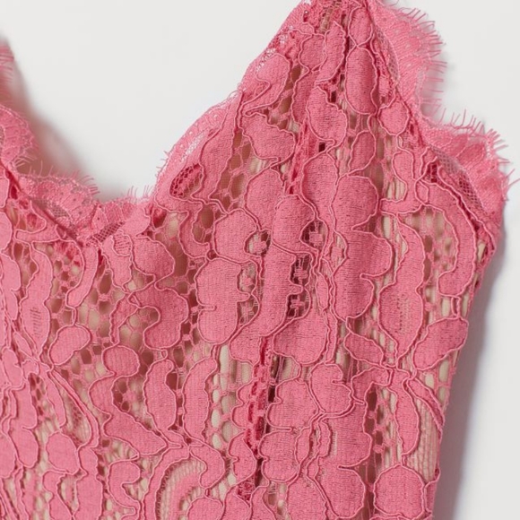 Formal Dress - Picture 2 of 4